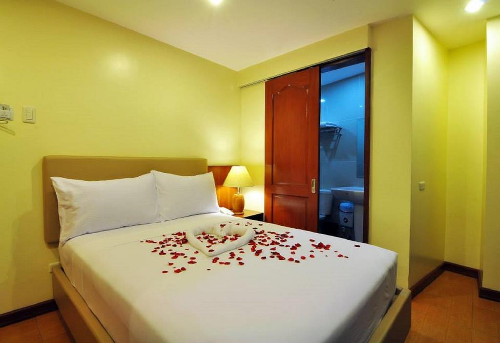 The Well Hotel Cebu Bagian luar foto